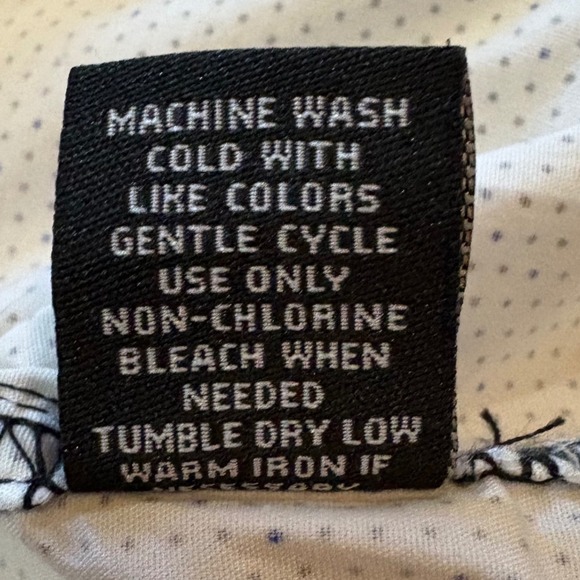 Buckle Black Athletic Fit Men's White Dot Print Button Down Shirt Size L - Picture 8 of 8